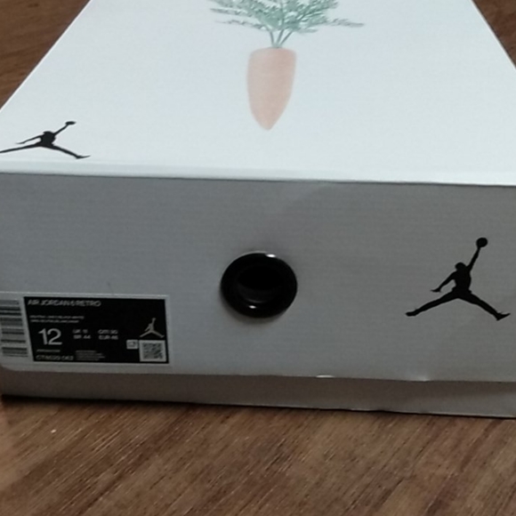 Nike "Hair" Air Jordans - Picture 2 of 3